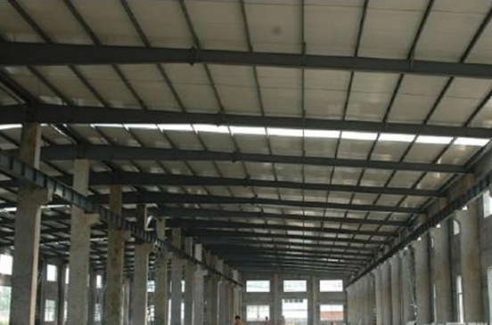 鋼結(jié)構(gòu)